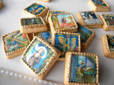 medieval-alphabet-cookies-3.jpg